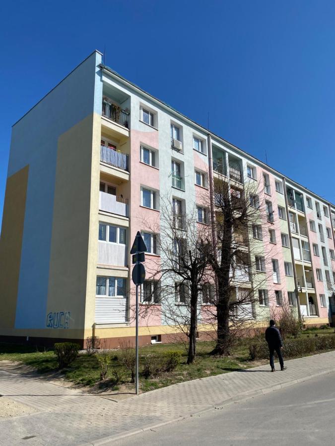 Apartament Os. Blekitne 10H Dzierzoniow Luaran gambar